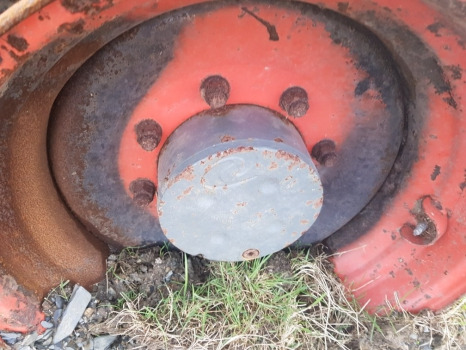 Claas Scorpion 732, 736, 741 Front Axle Hub Rhs Complete 0019230840, - Предна ос: снимка 1 Claas Scorpion 732, 736, 741 Front Axle Hub Rhs Complete 0019230840, - Предна ос: снимка 1