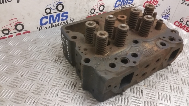 Cummins Nt855 Engine Cylinder Head 3007717, 3007718 - Глава на блока за Трактор: снимка 4 Cummins Nt855 Engine Cylinder Head 3007717, 3007718 - Глава на блока за Трактор: снимка 4