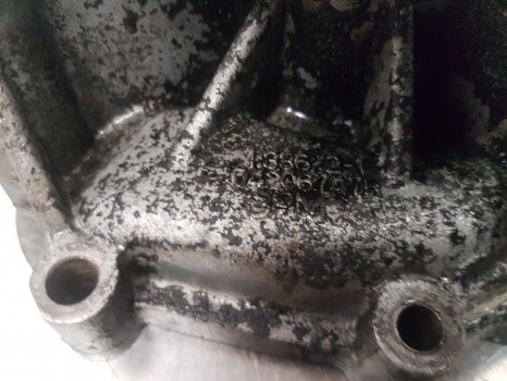 Deutz Agrotron 120, Mk3, Ttv. Water Pump Parts 04205959 - Помпа за охлаждаща течност за Селскостопанска техника: снимка 4 Deutz Agrotron 120, Mk3, Ttv. Water Pump Parts 04205959 - Помпа за охлаждаща течност за Селскостопанска техника: снимка 4