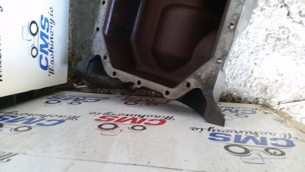 Deutz Agrotron 150 Mk3 Oil Pan Sump 04253996 - Маслена вана за Трактор: снимка 4 Deutz Agrotron 150 Mk3 Oil Pan Sump 04253996 - Маслена вана за Трактор: снимка 4
