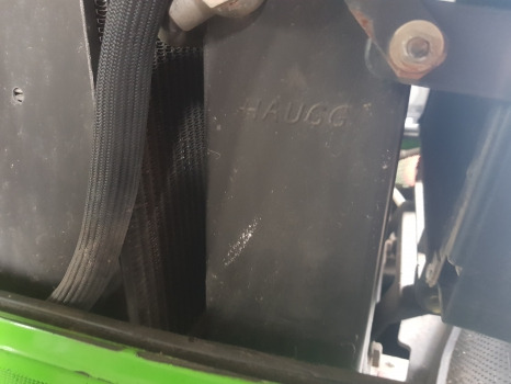 Deutz Agrotron M620, M610, M615,m640,ttv620, 610, Oil Cooler 0.015.6911.2/10 - Радиатор: снимка 3 Deutz Agrotron M620, M610, M615,m640,ttv620, 610, Oil Cooler 0.015.6911.2/10 - Радиатор: снимка 3