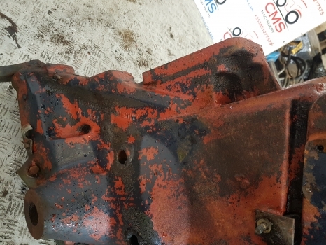 Deutz D 6806 Transmission Gearbox Housing 04302815, 04341333, 4308937 - Скоростна кутия и части за Трактор: снимка 4 Deutz D 6806 Transmission Gearbox Housing 04302815, 04341333, 4308937 - Скоростна кутия и части за Трактор: снимка 4