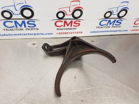 Deutz D7807c, 06, 07, Dx 3.90, D 6806 Transmission Fork 2377893r, 02384222 - Трансмисия за Трактор: снимка 4 Deutz D7807c, 06, 07, Dx 3.90, D 6806 Transmission Fork 2377893r, 02384222 - Трансмисия за Трактор: снимка 4