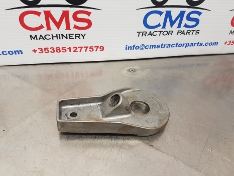 Deutz Dx110, Dx120, Dx90, Dx80 Transmission Bracket Cover 4336401, 4336401r - Скоростна кутия и части за Трактор: снимка 2 Deutz Dx110, Dx120, Dx90, Dx80 Transmission Bracket Cover 4336401, 4336401r - Скоростна кутия и части за Трактор: снимка 2