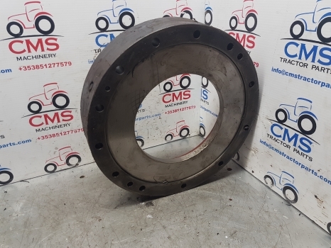 Fiat 115-90, 130-90, 140-90, 160-90, 180-90 Rear Axle Ring Gear 5102177 - Задна ос за Трактор: снимка 2 Fiat 115-90, 130-90, 140-90, 160-90, 180-90 Rear Axle Ring Gear 5102177 - Задна ос за Трактор: снимка 2