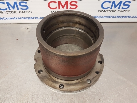 Fiat 1180, 130-90, 140-90, 180-90, Ford30 Rear Axle Bearing Housing Lhs 5105956 - Задна ос за Трактор: снимка 1 Fiat 1180, 130-90, 140-90, 180-90, Ford30 Rear Axle Bearing Housing Lhs 5105956 - Задна ос за Трактор: снимка 1