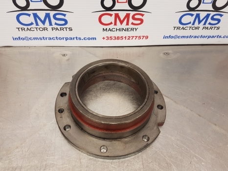 Fiat 1180, 140-90, 115-90, 130-90 Rear Axle Bearing Housing Rhs 5105957 - Задна ос за Трактор: снимка 4 Fiat 1180, 140-90, 115-90, 130-90 Rear Axle Bearing Housing Rhs 5105957 - Задна ос за Трактор: снимка 4