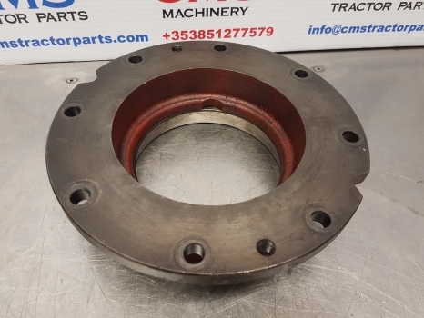 Fiat 1180, 140-90, 115-90, 130-90 Rear Axle Bearing Housing Rhs 5105957 - Задна ос за Трактор: снимка 3 Fiat 1180, 140-90, 115-90, 130-90 Rear Axle Bearing Housing Rhs 5105957 - Задна ос за Трактор: снимка 3