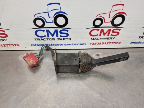 Fiat 140-90, 130-90, 180-90, 160-90, 115-90, 8630, 8830 Indicator Switch 5143663 - Електрическа система: снимка 1 Fiat 140-90, 130-90, 180-90, 160-90, 115-90, 8630, 8830 Indicator Switch 5143663 - Електрическа система: снимка 1