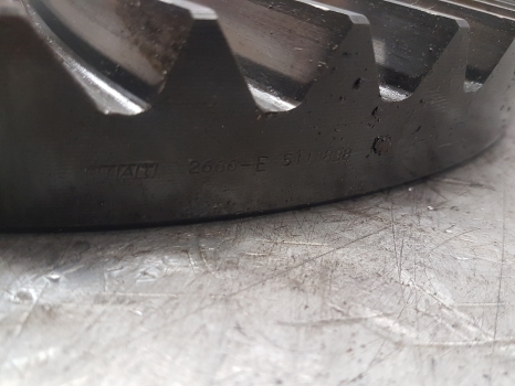Fiat 160-90, 140-90, 180-90 Rear Axle Bevel Gear 5128099, 5113838, 5127094 - Задна ос за Трактор: снимка 2 Fiat 160-90, 140-90, 180-90 Rear Axle Bevel Gear 5128099, 5113838, 5127094 - Задна ос за Трактор: снимка 2