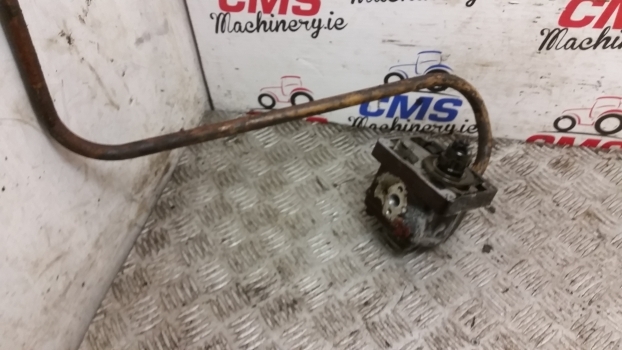 Fiat 780 Power Steering Pump. Please Check By Photos. - Помпа на хидроусилвателя за Трактор: снимка 3 Fiat 780 Power Steering Pump. Please Check By Photos. - Помпа на хидроусилвателя за Трактор: снимка 3