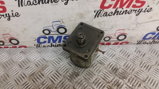 Fiat 980 Hydraulic Power Steering Pump 87569205, 5179722, 5129481, 44900839 - Помпа на хидроусилвателя за Трактор: снимка 4 Fiat 980 Hydraulic Power Steering Pump 87569205, 5179722, 5129481, 44900839 - Помпа на хидроусилвателя за Трактор: снимка 4