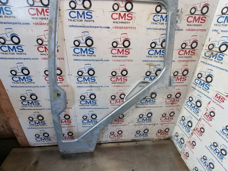 Fiat F100, F115, F120, F110, F130, F140 Cab Door Frame Left Galvanized 5163674 - Врата и части: снимка 3 Fiat F100, F115, F120, F110, F130, F140 Cab Door Frame Left Galvanized 5163674 - Врата и части: снимка 3