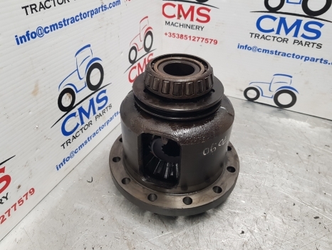Fiat Ford New Holland Tl, Tla, L, 35, 90 70-90 Rear Axle Differential 5173246 - Диференциал за Трактор: снимка 2 Fiat Ford New Holland Tl, Tla, L, 35, 90 70-90 Rear Axle Differential 5173246 - Диференциал за Трактор: снимка 2