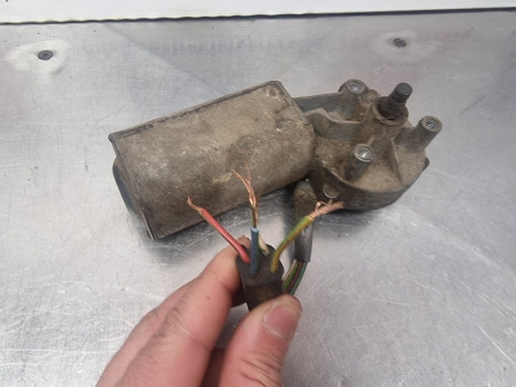 Ford 10, 30, Tw Series Super Q Cab Wiper Motor Assy E5nn17504ab, E5nn17542ab - Чистачка: снимка 3 Ford 10, 30, Tw Series Super Q Cab Wiper Motor Assy E5nn17504ab, E5nn17542ab - Чистачка: снимка 3