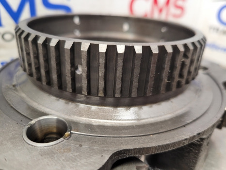 Ford 10, 600 Series 7610, 6600 Transmission Dual Power Reduction Unit C9nn7r035a - Трансмисия: снимка 3 Ford 10, 600 Series 7610, 6600 Transmission Dual Power Reduction Unit C9nn7r035a - Трансмисия: снимка 3