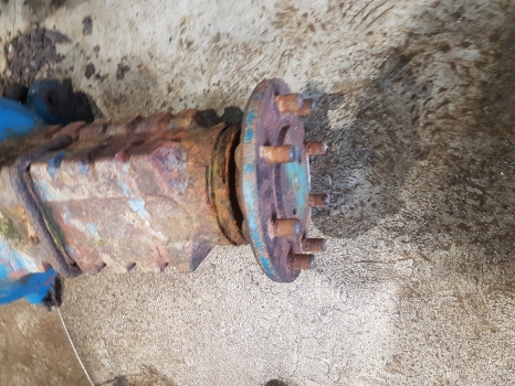 Ford 10 And 1000 Series Rear Half Axle Complete Lhs D0nn4013a, D9nn4n029aa - Задна ос: снимка 4 Ford 10 And 1000 Series Rear Half Axle Complete Lhs D0nn4013a, D9nn4n029aa - Задна ос: снимка 4