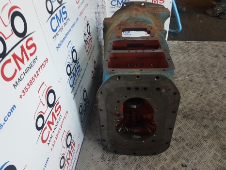 Ford 10 Series 6610 Transmission Housing E2nn7006ea, E0nn7006gc, E0nn7006ga - Скоростна кутия: снимка 4 Ford 10 Series 6610 Transmission Housing E2nn7006ea, E0nn7006gc, E0nn7006ga - Скоростна кутия: снимка 4