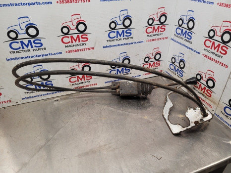 Ford 10 Series, Sq Cab Gear Change Panel With Loader Lever With Cable - Скоростен лост за Трактор: снимка 1 Ford 10 Series, Sq Cab Gear Change Panel With Loader Lever With Cable - Скоростен лост за Трактор: снимка 1