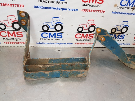 Ford 2600, 3600, 233, 333 Foot Step Pair D7nn9420040b, D7nn9420041b - Cтъпало: снимка 2 Ford 2600, 3600, 233, 333 Foot Step Pair D7nn9420040b, D7nn9420041b - Cтъпало: снимка 2