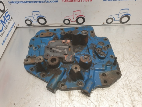 Ford 40 Series Transmission Control Cover F0nn7z479ag, 81871981,f0nn7z479af - Трансмисия: снимка 4 Ford 40 Series Transmission Control Cover F0nn7z479ag, 81871981,f0nn7z479af - Трансмисия: снимка 4
