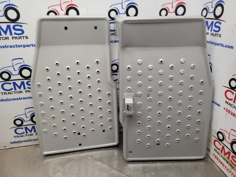 Ford 4000 Cab Foot Step Pair Without Cab 83952112, 83946748, E0nn13005ba - Cтъпало: снимка 1 Ford 4000 Cab Foot Step Pair Without Cab 83952112, 83946748, E0nn13005ba - Cтъпало: снимка 1