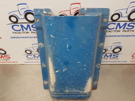 Ford 4610, 6610, 7710, 5610, 7410 Series Cab Steering Column Panel 83931786 - Кабина и интериор: снимка 3 Ford 4610, 6610, 7710, 5610, 7410 Series Cab Steering Column Panel 83931786 - Кабина и интериор: снимка 3