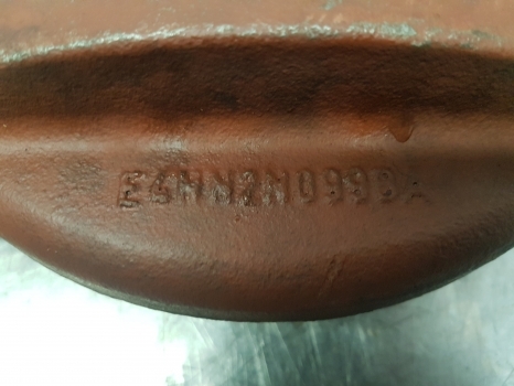 Ford 4830, 3930, 4100, 4330 Brake Housing Rhs E4nn2n099ba, C5nn2n099b, 83955520 - Спирачни барабани за Трактор: снимка 3 Ford 4830, 3930, 4100, 4330 Brake Housing Rhs E4nn2n099ba, C5nn2n099b, 83955520 - Спирачни барабани за Трактор: снимка 3