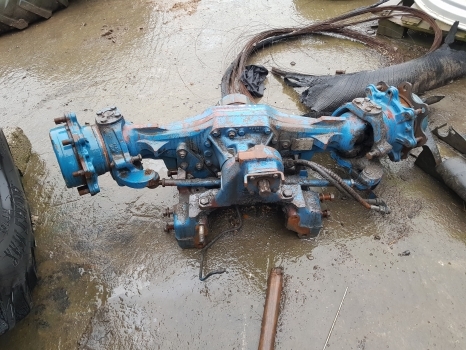 Ос и части за Трактор Ford 4830, 5030 N Rear Axle, Backend, Front Axle Nut Ford 4830 N: Narrow Type: снимка 7