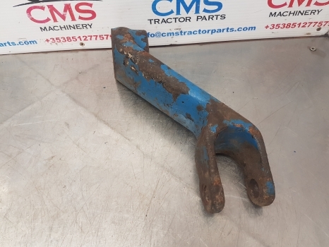 Ford 4830 Rhs Hydraulic Arm E0nn921ab, 83924671, E0nn921ab - Хидравлика за Трактор: снимка 2 Ford 4830 Rhs Hydraulic Arm E0nn921ab, 83924671, E0nn921ab - Хидравлика за Трактор: снимка 2