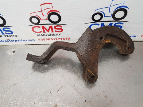 Ford 550, 655, 555, Digger Front Axle Arm Rh, D4nn3130a, 83900194 - Предна ос: снимка 4 Ford 550, 655, 555, Digger Front Axle Arm Rh, D4nn3130a, 83900194 - Предна ос: снимка 4