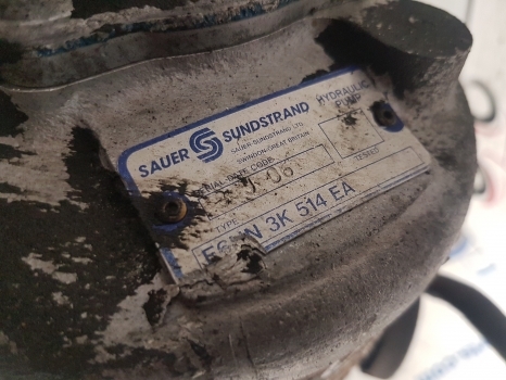 Ford 555 600, 10, 1000 Ser Steering Pump E6nn3k514ea, E6nn3k514da, D8nn3k514eb - Помпа на хидроусилвателя за Трактор: снимка 2 Ford 555 600, 10, 1000 Ser Steering Pump E6nn3k514ea, E6nn3k514da, D8nn3k514eb - Помпа на хидроусилвателя за Трактор: снимка 2