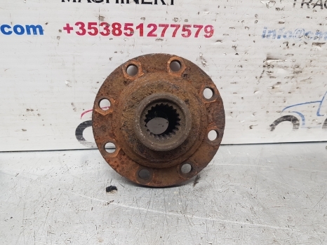 Ford 5610, 6610, 7610 Zf Apl325 Front Axle Pinion Flange E1nn3b091aa, 83927810 - Предна ос за Селскостопанска техника: снимка 1 Ford 5610, 6610, 7610 Zf Apl325 Front Axle Pinion Flange E1nn3b091aa, 83927810 - Предна ос за Селскостопанска техника: снимка 1