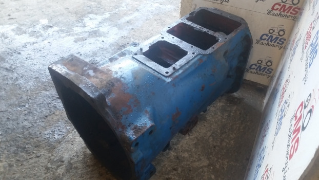 Ford 5610, 7610, 6610, 7710, 7810, 7910, 8210 Transmission Housing E2nn7006ea - Скоростна кутия: снимка 4 Ford 5610, 7610, 6610, 7710, 7810, 7910, 8210 Transmission Housing E2nn7006ea - Скоростна кутия: снимка 4