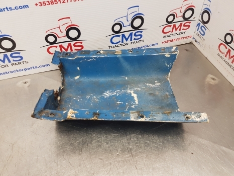 Ford 6610, 7710, 5610, 7410 Series Cab Steering Column Panel 83931786 - Кабина и интериор за Трактор: снимка 4 Ford 6610, 7710, 5610, 7410 Series Cab Steering Column Panel 83931786 - Кабина и интериор за Трактор: снимка 4
