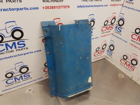 Ford 6610, 7710, 5610, 7410 Series Cab Steering Column Panel 83931786 - Кабина и интериор за Трактор: снимка 2 Ford 6610, 7710, 5610, 7410 Series Cab Steering Column Panel 83931786 - Кабина и интериор за Трактор: снимка 2