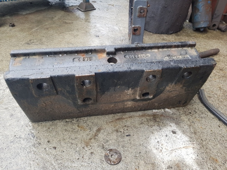 Противовес Ford 6635 Fiat L95 New Holland Tl100 Front Weight Carrier 5199414, 5172314: снимка 7