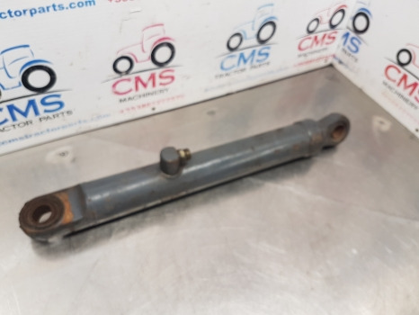 Ford 7840, 8240, Ts Series Lift Assistor Cylinder F0nnb601ab, 82026701, 82005025 - Хидравлика: снимка 3 Ford 7840, 8240, Ts Series Lift Assistor Cylinder F0nnb601ab, 82026701, 82005025 - Хидравлика: снимка 3