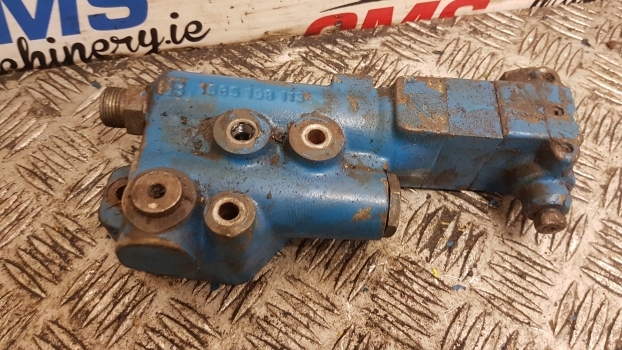 Ford, New Holland 8340, Ts Trailer Brake Valve Distributor 81874969, 1535108113 - Спирачен клапан за Трактор: снимка 2 Ford, New Holland 8340, Ts Trailer Brake Valve Distributor 81874969, 1535108113 - Спирачен клапан за Трактор: снимка 2