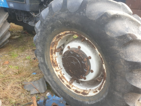 Ford New Holland 8360 Fiat M135 Nut Available For Dismantling By Request - Части на спирачната система за Трактор: снимка 3 Ford New Holland 8360 Fiat M135 Nut Available For Dismantling By Request - Части на спирачната система за Трактор: снимка 3