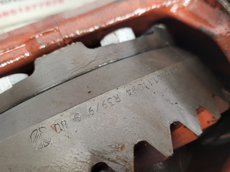 Предна ос Ford New Holland Fiat L, Tl, 35, Ts, 60 Front Axle Differential Unit Parts 5153613: снимка 10