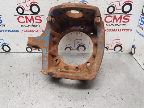 Ос и части за Трактор Ford Tw 20 Front Axle Swivel Housing Rhs 4468457012, 4468357016, 81927696, Zp1927696: снимка 7