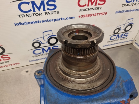 Ford Tw, 8630, 8530, Tw35 Front Axle Swivel Housing Lhs Zp4472354245, 83971636 - Предна ос: снимка 4 Ford Tw, 8630, 8530, Tw35 Front Axle Swivel Housing Lhs Zp4472354245, 83971636 - Предна ос: снимка 4