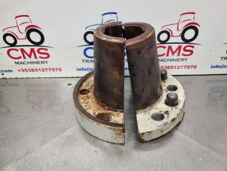 Ford Tw15, Tw10, Tw20, Wheel Wedges Pair D6nn1n035a, D9nn1n036aa - Джанта за Трактор: снимка 2 Ford Tw15, Tw10, Tw20, Wheel Wedges Pair D6nn1n035a, D9nn1n036aa - Джанта за Трактор: снимка 2