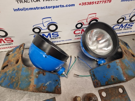 Ford Tw5, Tw15, 7910, 8210 Front Lights Kit Assy 83956218, E1nn13n102aa21b - Светлина/ Осветление: снимка 5 Ford Tw5, Tw15, 7910, 8210 Front Lights Kit Assy 83956218, E1nn13n102aa21b - Светлина/ Осветление: снимка 5