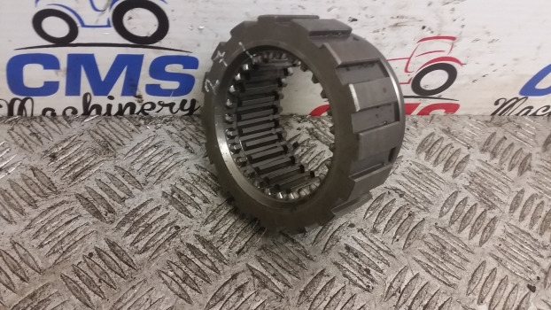 Ford Tw5 - Tw35, 8530 - 8730, Tw, 30 Series Coupling Sliding Gear E2nn7106ba - Трансмисия: снимка 4 Ford Tw5 - Tw35, 8530 - 8730, Tw, 30 Series Coupling Sliding Gear E2nn7106ba - Трансмисия: снимка 4