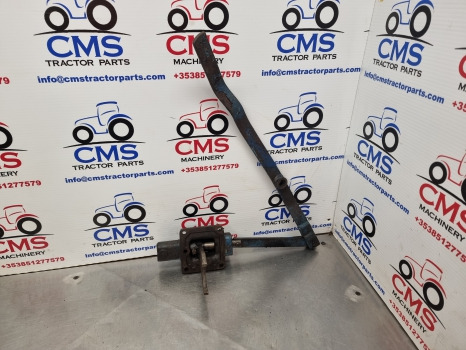 Fordson Major Pto Control Fork Assy, Check It By The Pictures - Трансмисия: снимка 3 Fordson Major Pto Control Fork Assy, Check It By The Pictures - Трансмисия: снимка 3