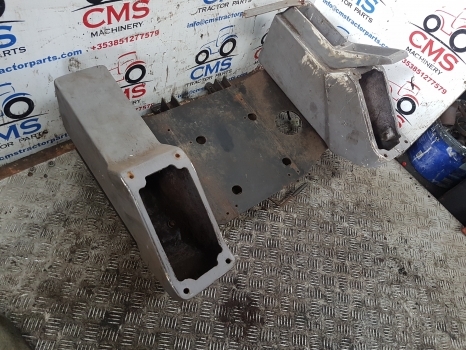 Hyundai Robex 130lc-3, R130lc3, R130w3 Control Panel Assy 71e6-25032, 71e6-25012 - Кабина и интериор за Трактор: снимка 3 Hyundai Robex 130lc-3, R130lc3, R130w3 Control Panel Assy 71e6-25032, 71e6-25012 - Кабина и интериор за Трактор: снимка 3