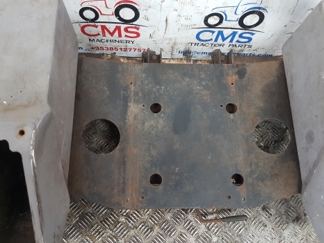Кабина и интериор за Трактор Hyundai Robex 130lc-3, R130lc3, R130w3 Control Panel Assy 71e6-25032, 71e6-25012: снимка 7 Кабина и интериор за Трактор Hyundai Robex 130lc-3, R130lc3, R130w3 Control Panel Assy 71e6-25032, 71e6-25012: снимка 7