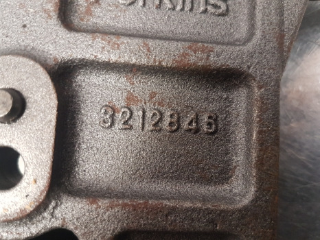 Hyundai Robex R140lc-9a, R160lc-9a  Alternator Bracket Zuac-00508 - Алтернатор за Селскостопанска техника: снимка 5 Hyundai Robex R140lc-9a, R160lc-9a  Alternator Bracket Zuac-00508 - Алтернатор за Селскостопанска техника: снимка 5